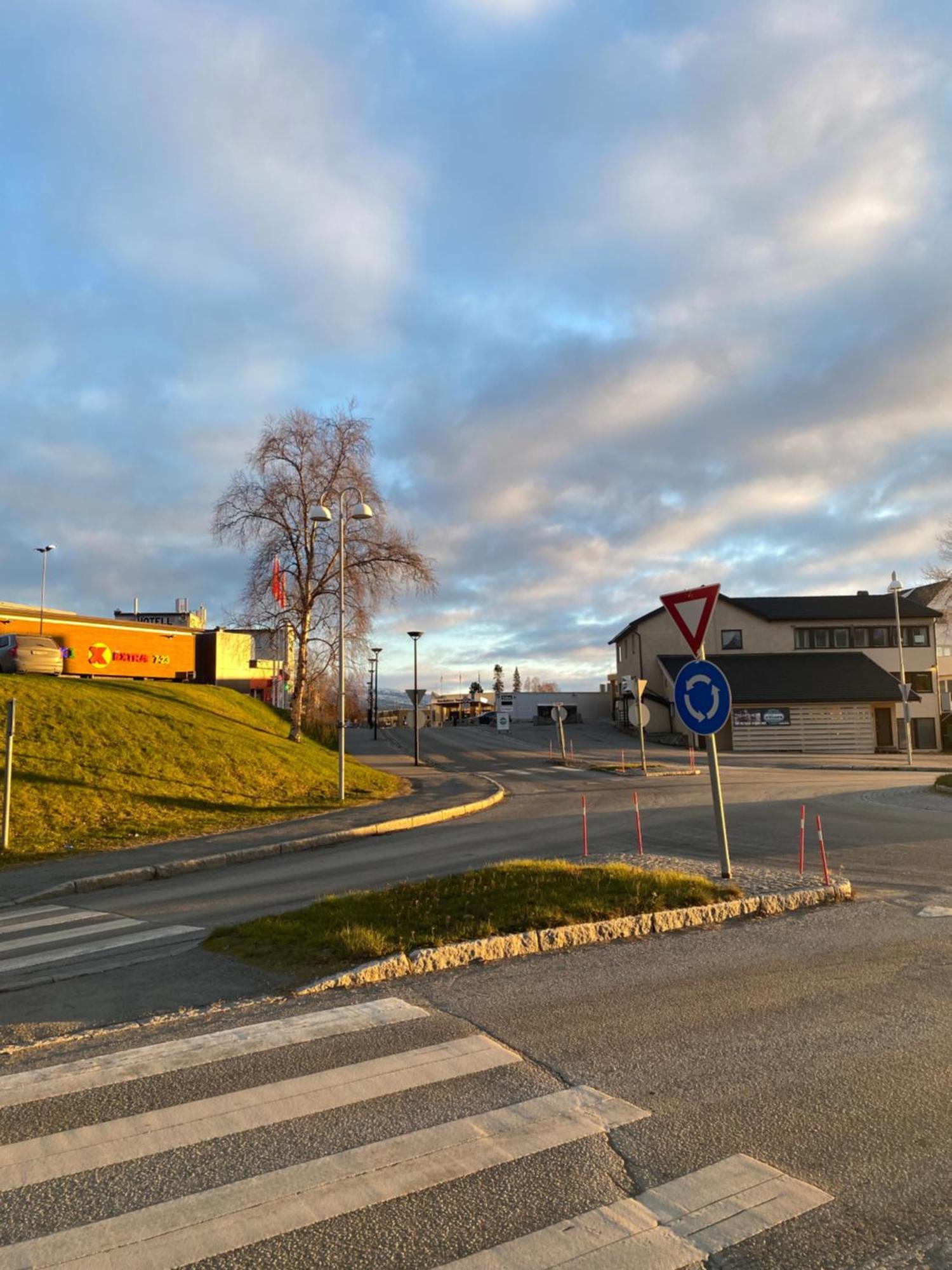 Bardufoss Hotell Экстерьер фото